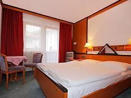 Zillertal ホテル インスブルック
